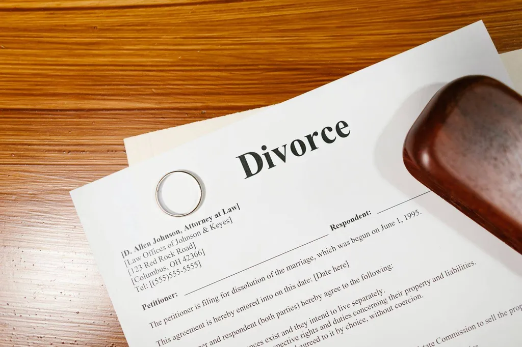 Quel délai pour divorcer sans passer devant le juge à Toulon ?