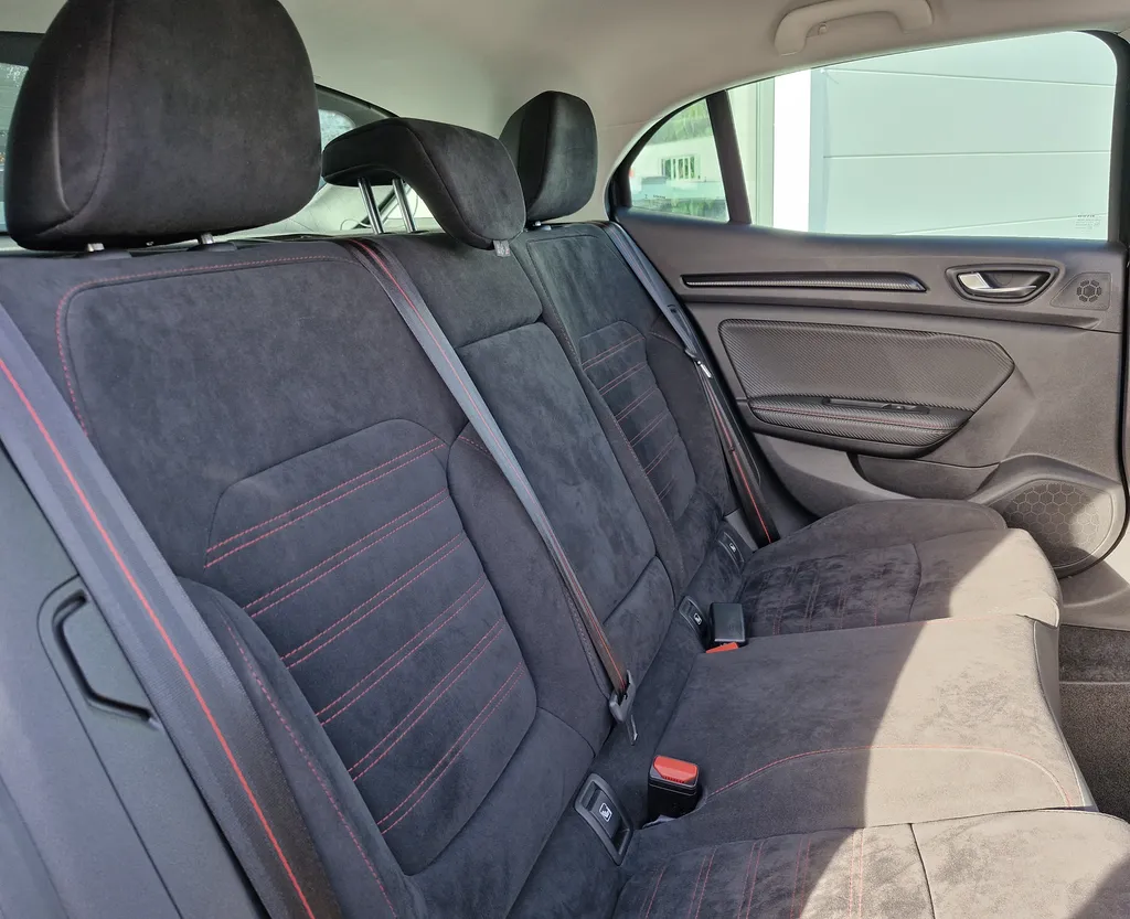 Renault Megane IV R.S ULTIME 300 EDC occasion / Toit ouvrant / Bose / HUD / Malus payé / près de Toulouse à Plaisance du Touch