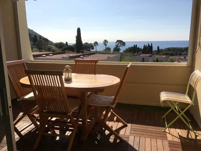 Cassis appart vue mer à vendre