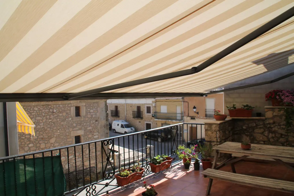 Installateur de store banne Markilux à Aix en Provence