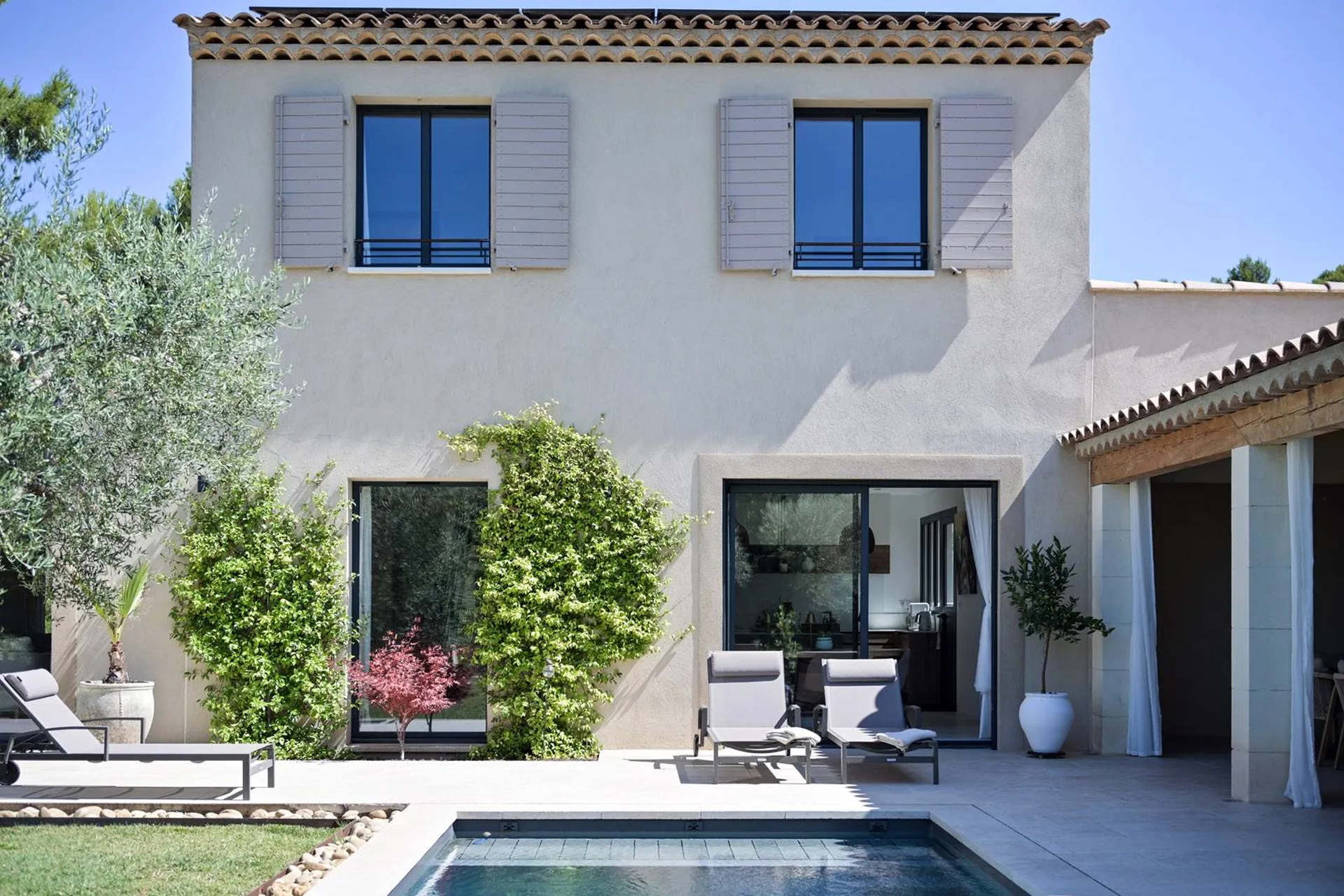 Construction d'un mas néo Provençal niché la commune de Maussane-les-Alpilles dans les bouches du Rhône