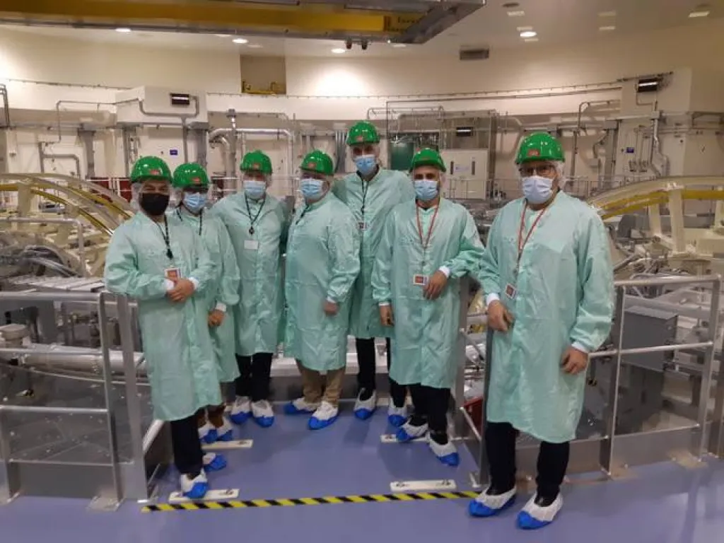 Visite du LMJ au CEA CESTA pour l'équipe de DBP Aquitaine en compagnie de M. MORETTO