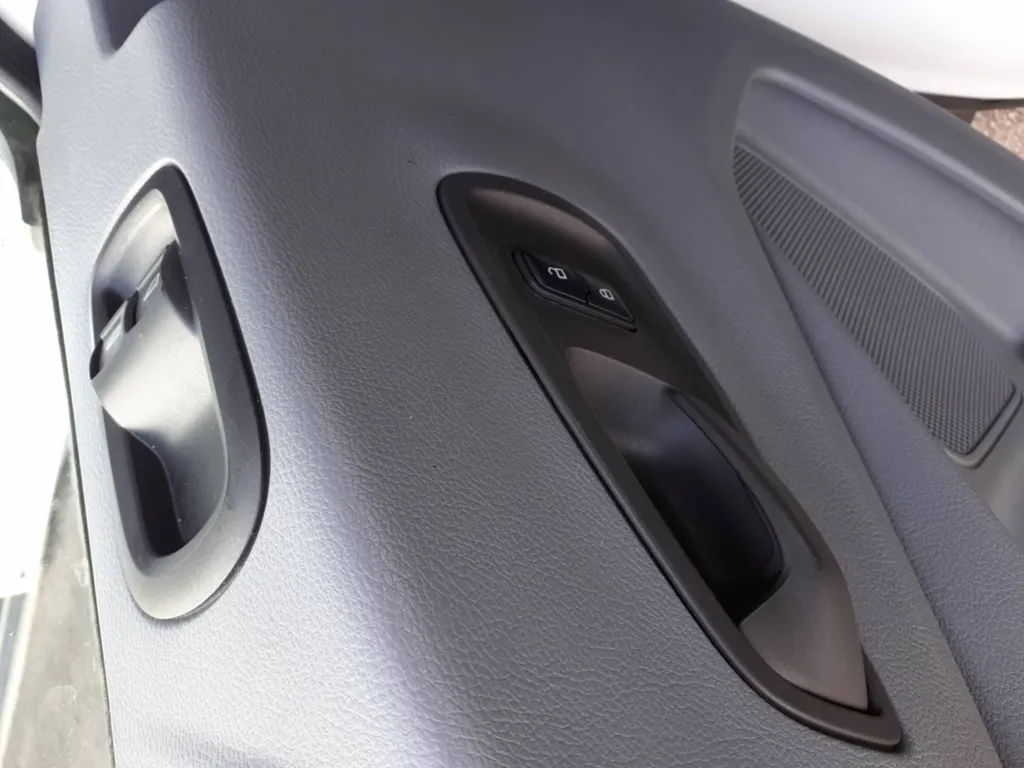 FORD TRANSIT FOURGON OCCASION AMBIENTE 125CV L3 H3 proche de Toulouse en Occitanie