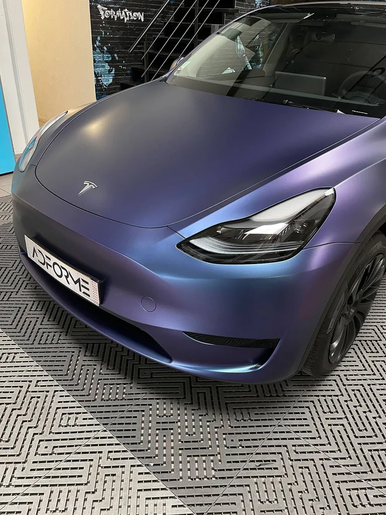 Covering Tesla Model Y 