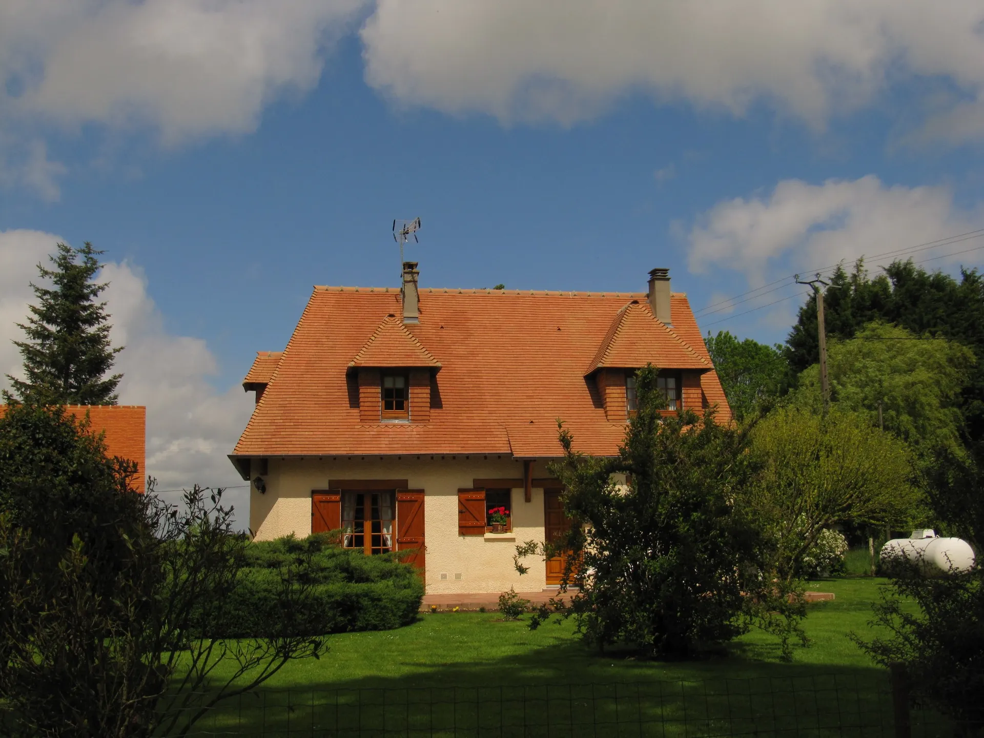 Maison de qualité, proche Bernay 27