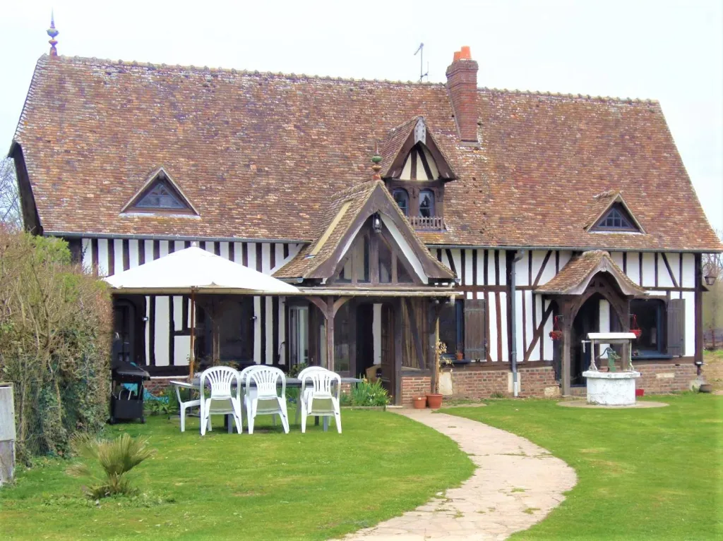 A acheter maison de caractère beaux volumes proche elbeuf 76