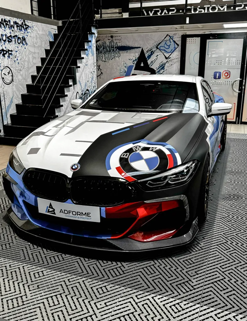 BMW 840i