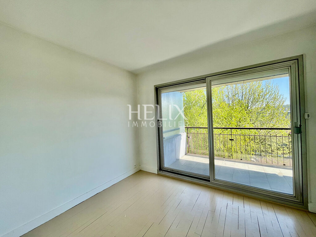 Le Vesinet appartement 3 pièces 70 m2 avec terrasse et balcon