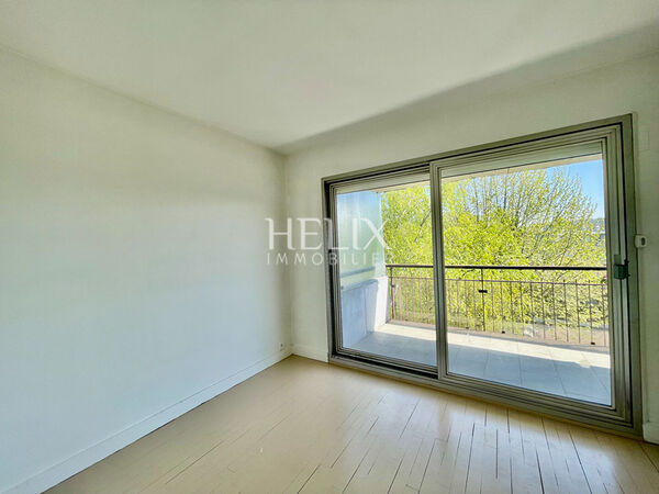 Le Vesinet appartement 3 pièces 70 m2 avec terrasse et balcon