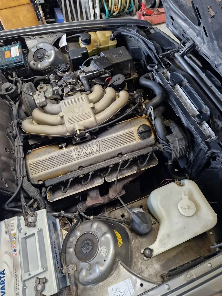 remplacement kit distribution bmw e30