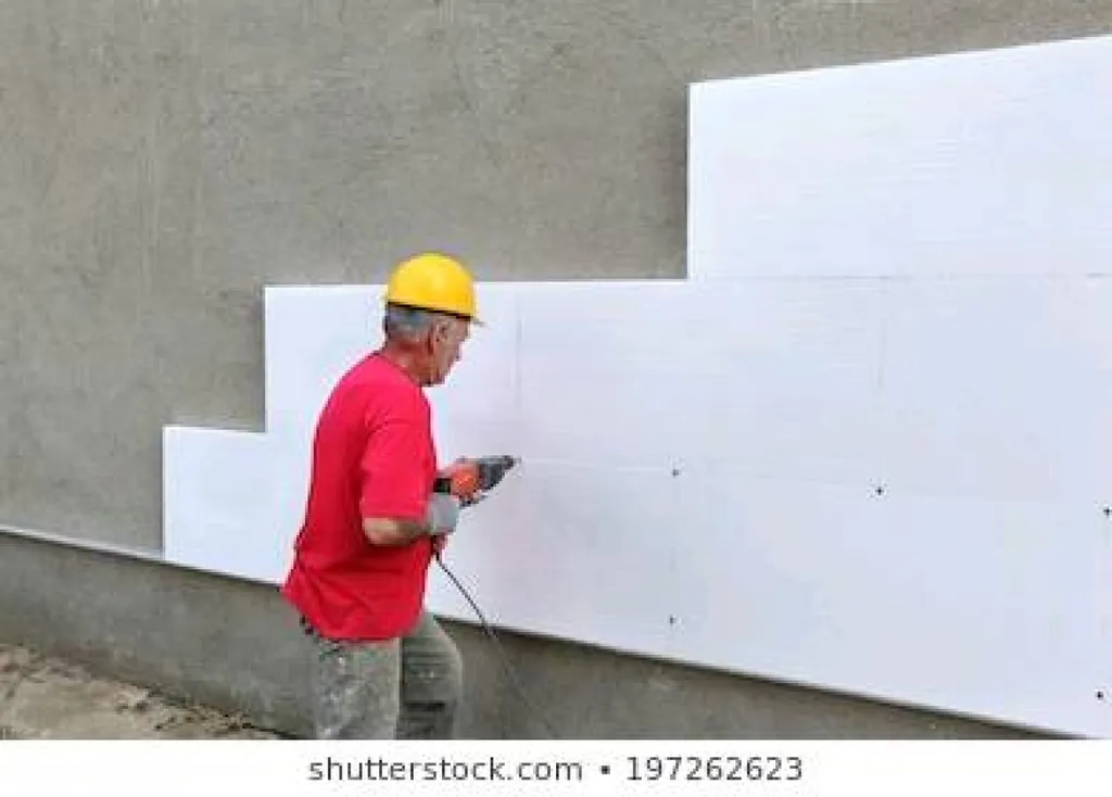 La société EM batiment vous propose ses service pour isoler vos façade par l'extérieur Proche du Havre. Plusieurs finition sont proposées dont enduit projeté, bardage et parements pierre.