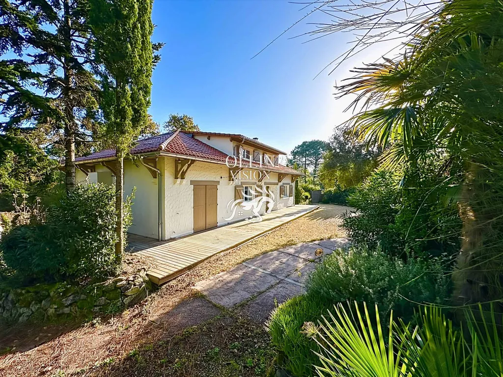 Spacieuse villa aux Abatilles