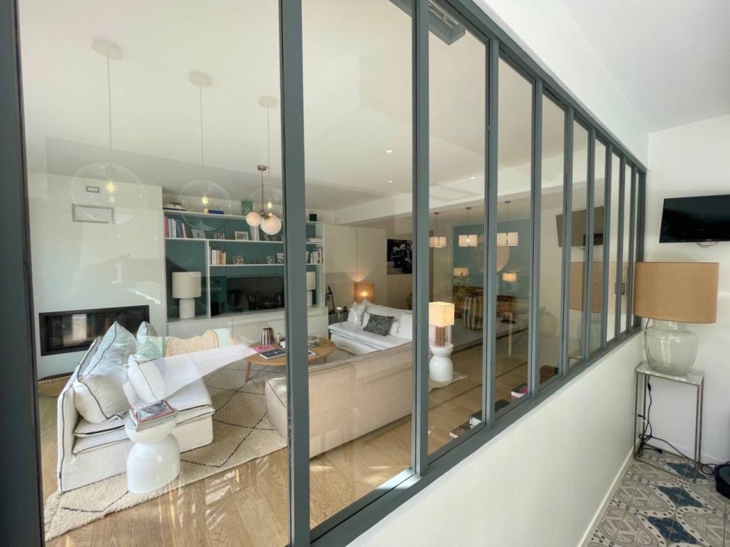 Vendue Belle maison récente Bordeaux Caudéran à proximité du Parc Bordelais 