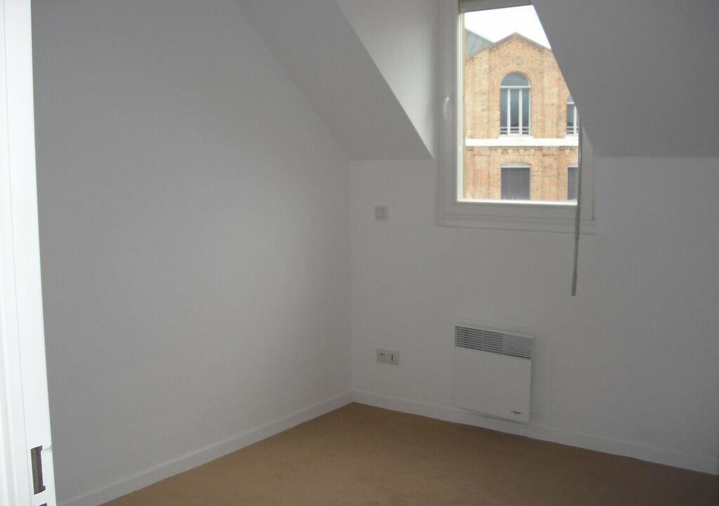 APPARTEMENT 3 PIECES, ASCENSEUR, LISIEUX PROCHE CENTRE-VILLE