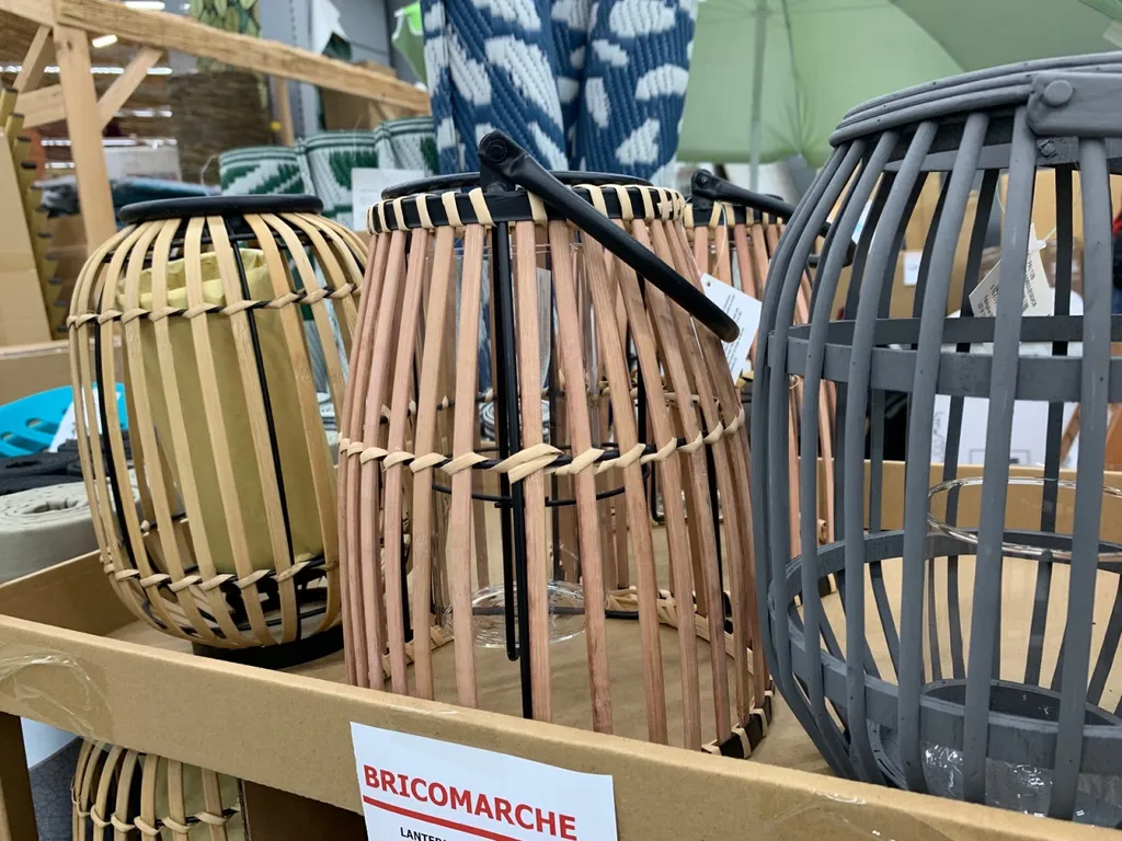 Vente de décoration extérieure pour balcon, terrasse et jardin