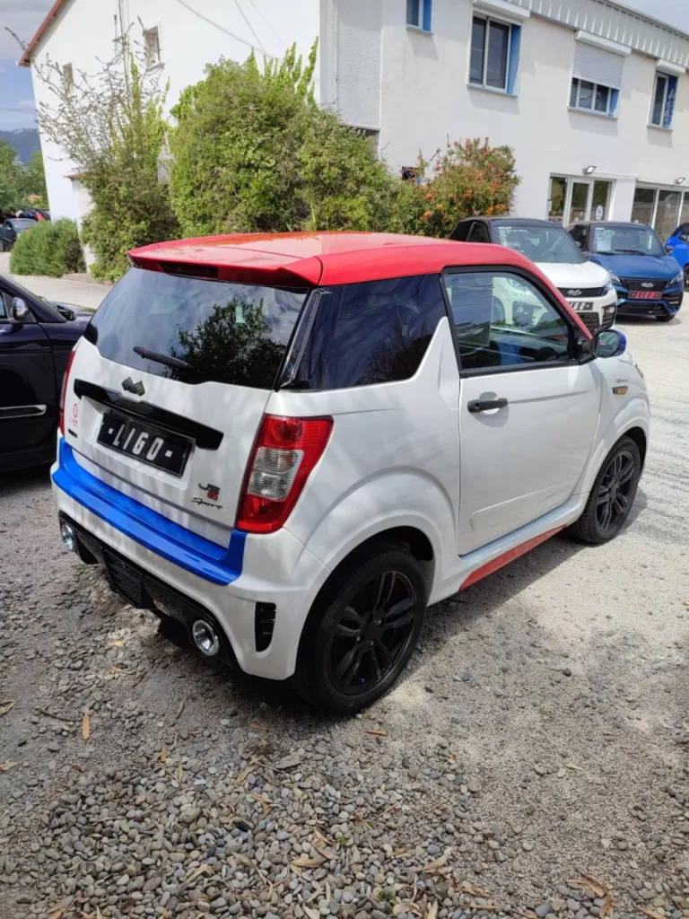 js50 young sport occasion hyeres pas cher