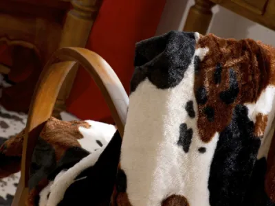 photographe linge de maison à Lyon close-up tapis vache