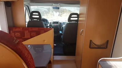 CAMPING CAR MOOVEO P609 PLUS SUR LE PARC