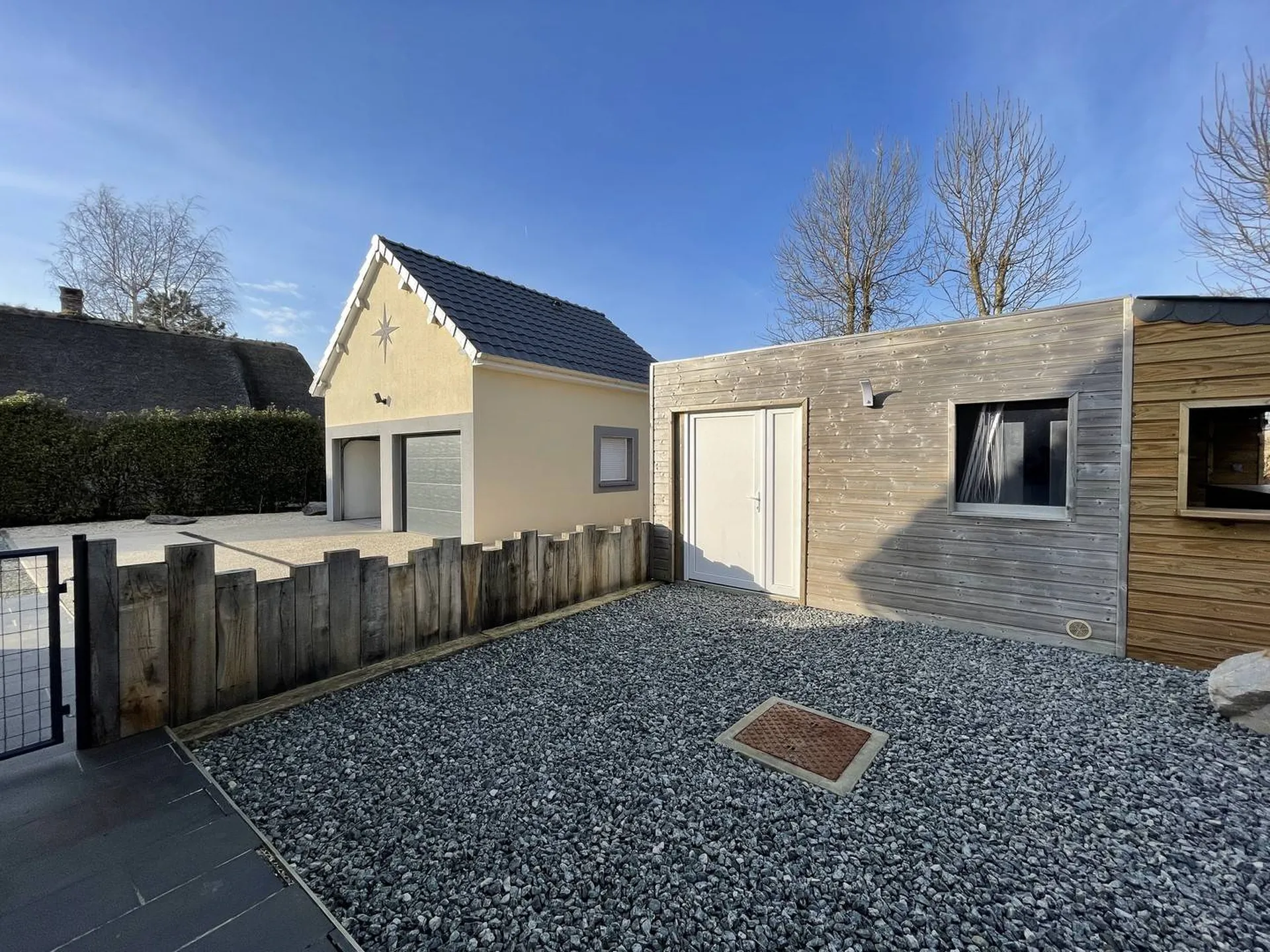 A vendre maison avec piscine proche des commerces, des lycées, 76, Normandie