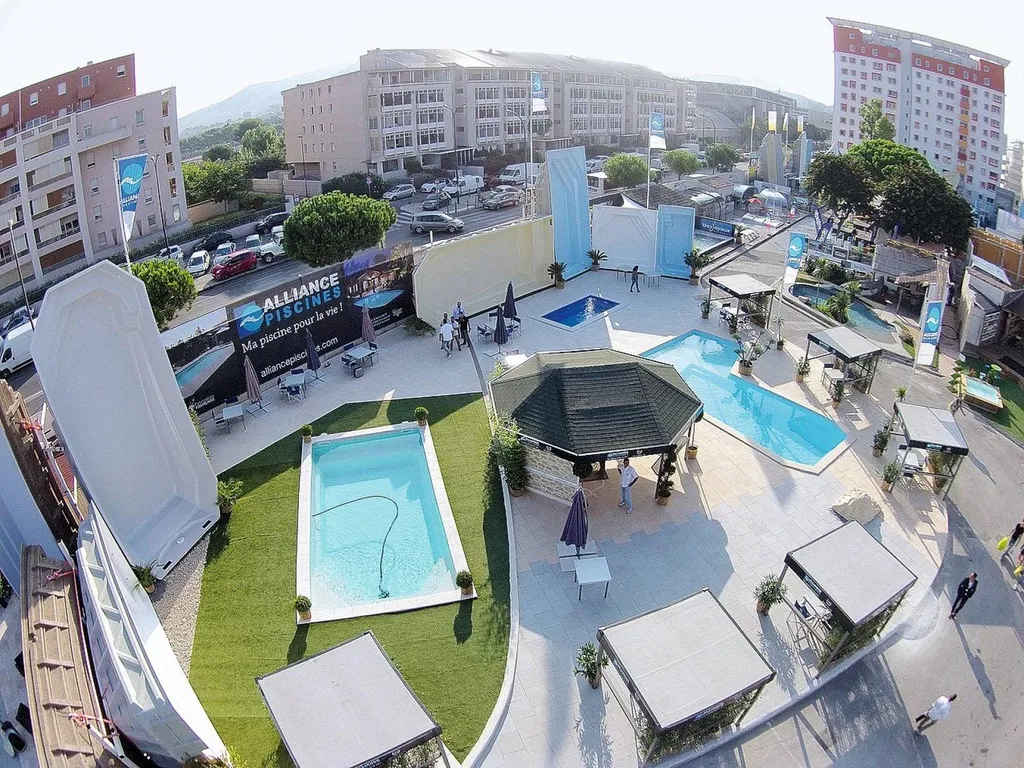 stand alliance piscines au parc chnaot a marseille sur la foire 