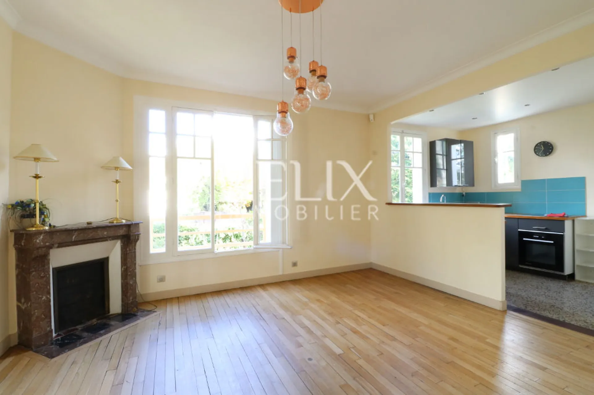 voir nicolas helix votre partenaire sur Le Vésinet heliximmobilier.com/details-nicolas+helix-676