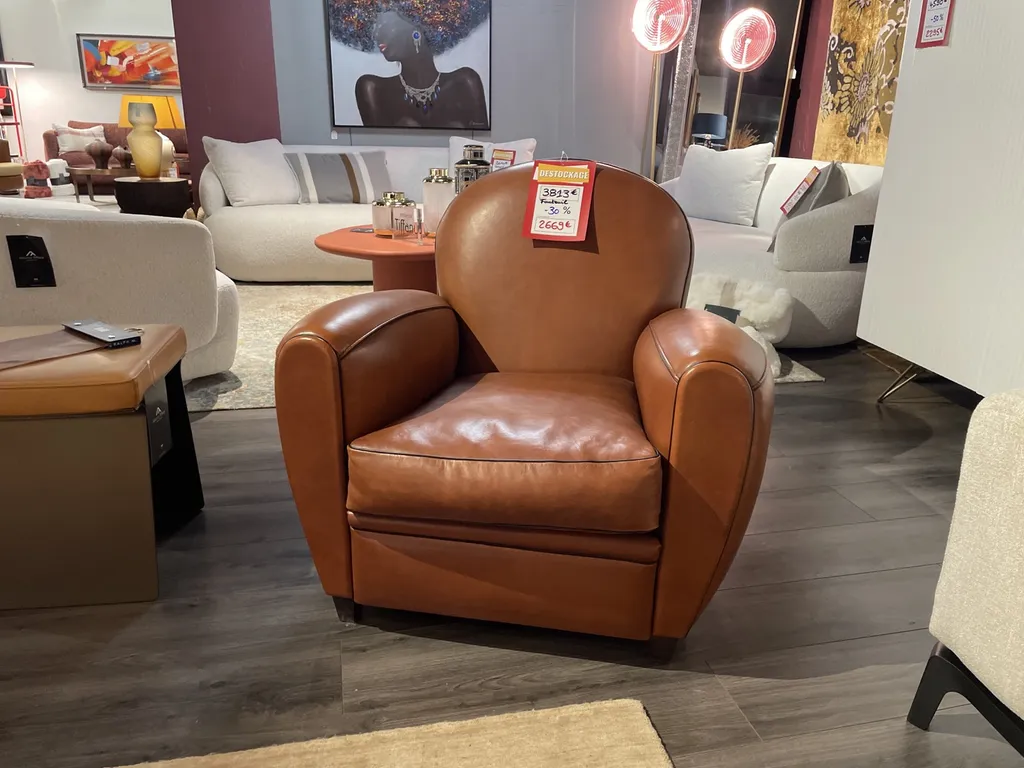 vrai fauteuil club en cuir à Hyères près de toulon