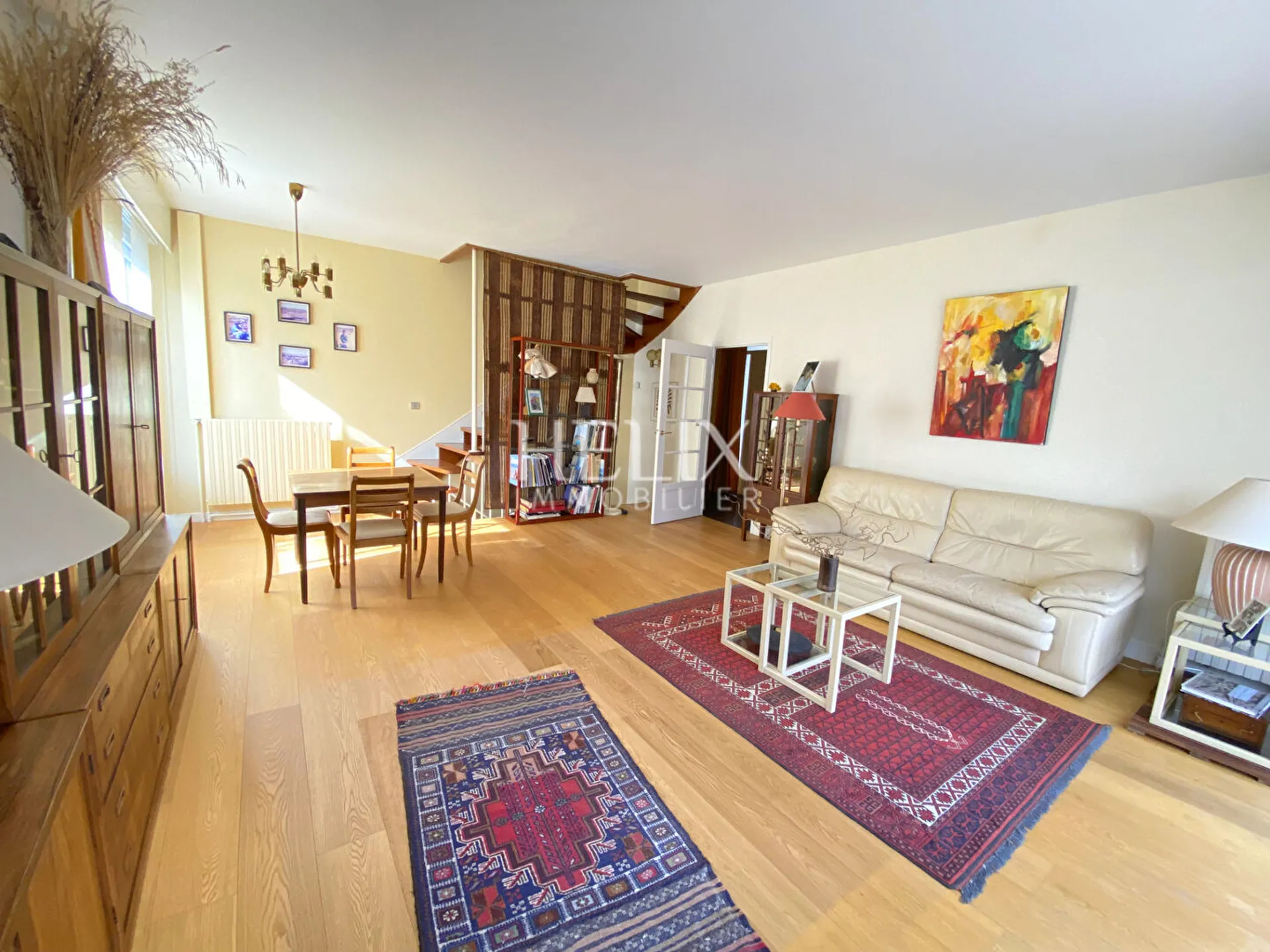 Pièce de vie conviviale 