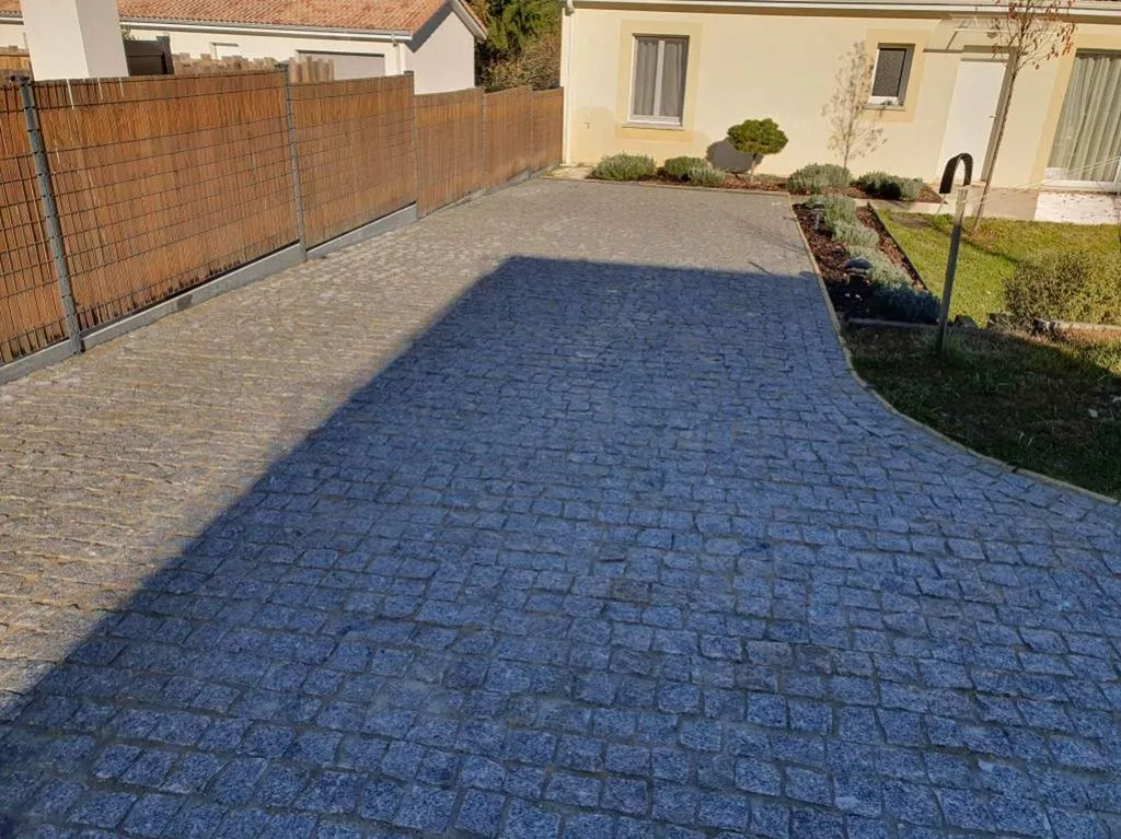 Acheter du pavé en granit gris sur Ambarès et Lagrave 