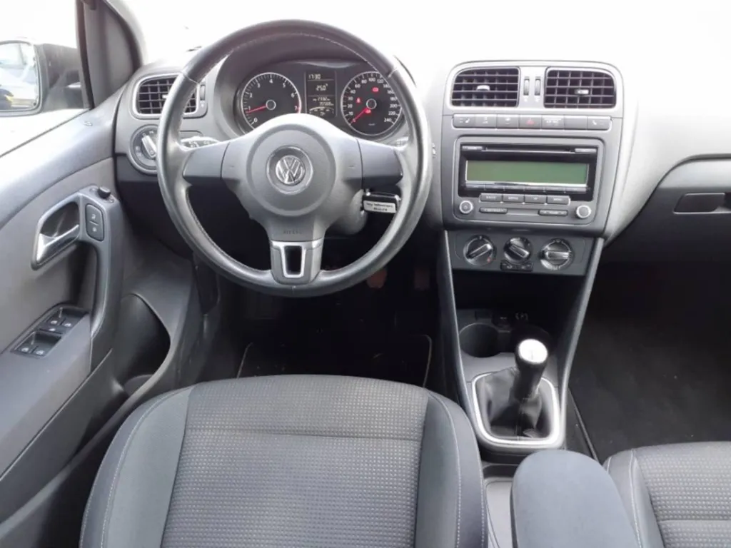 VOLKSWAGEN POLO OCCASION 1.4 FSI TEAM 85 CH A PLAISANCE DU TOUCH PRES DE TOULOUSE