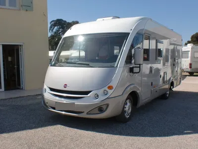 BURSTNER AVIANO I 675
