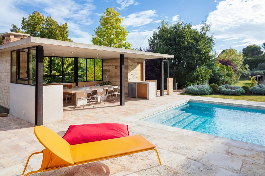 réalisation d'une piscine traditionnelle 13300 Salon-de-Provence