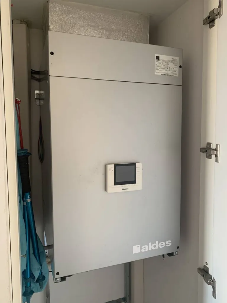 Unité intérieure Aldes T.ONE entretenue par PROXICLIM à Aix-en-Provence 