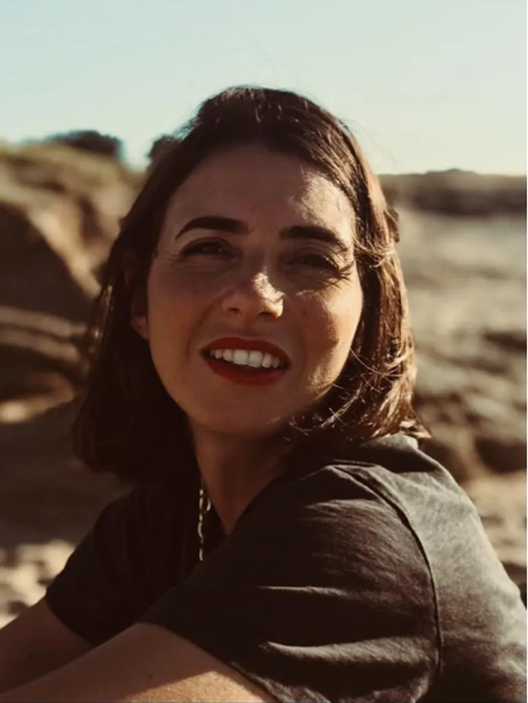 Céramiste : la porcelaine comme terrain d’expression, entre science, couleur et poésie à Marseille 13007 quartier Endoume