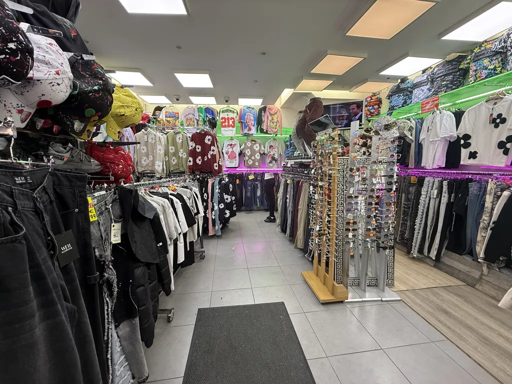 Cession de bail - Boutique 125 m², Chatelet, Rue Saint-Denis 75001 PARIS