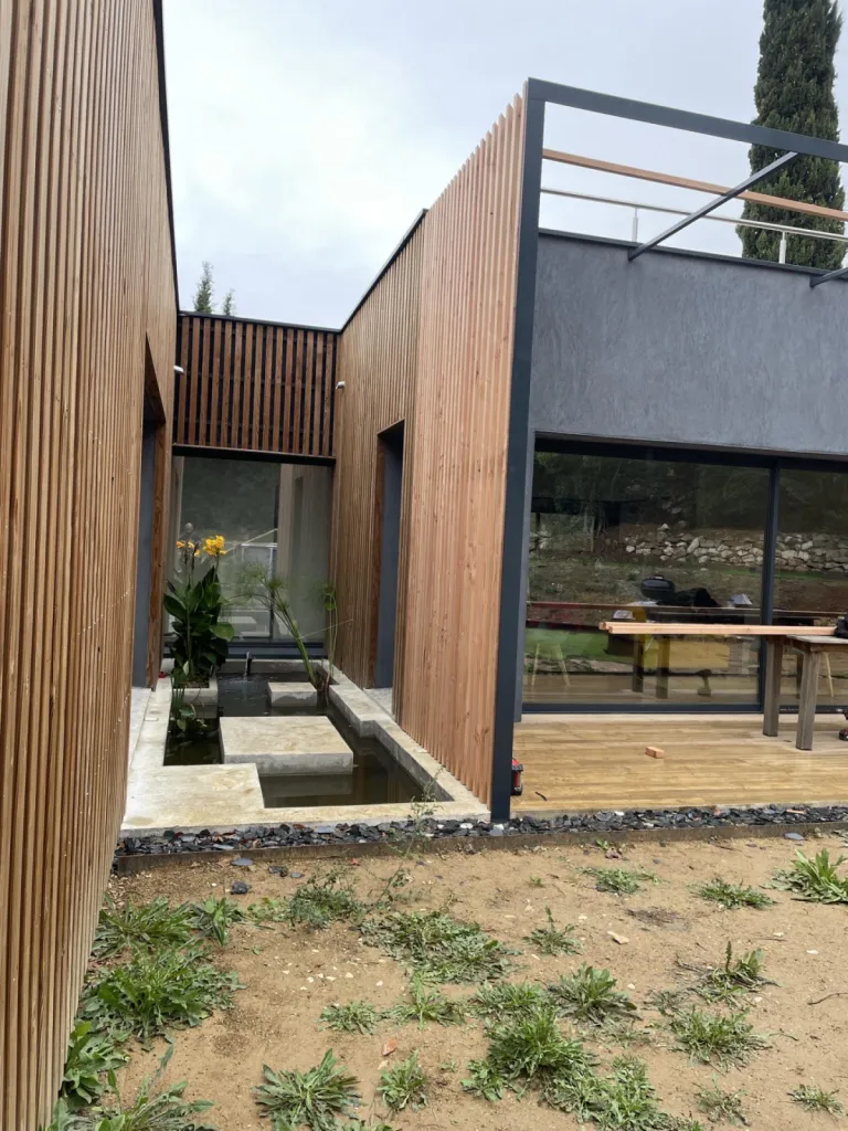 Constructeur de maison ossature bois à Sanary, Cuers et dans le Var et les Bouches du Rhône