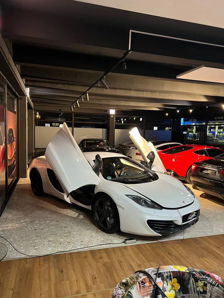 Supercar de prestige vendue par Asphalte Diffusion à Bordeaux – projet automobile premium réalisé