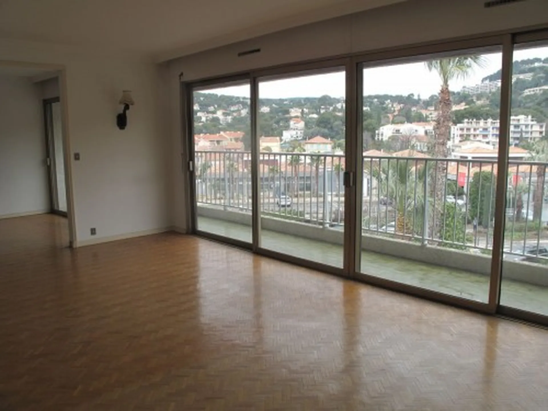 Vente appartement 4/5 Cassis dans résidence bourgeoise centrale