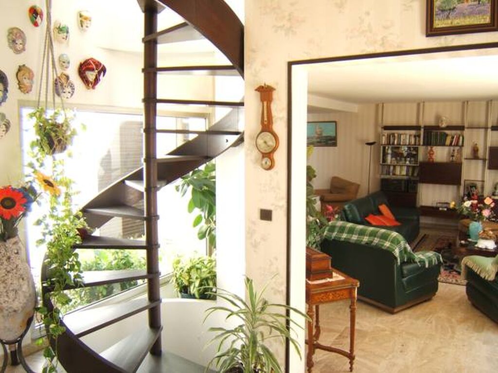 Vente villa Roquefort La Bédoule vue degagee piscine