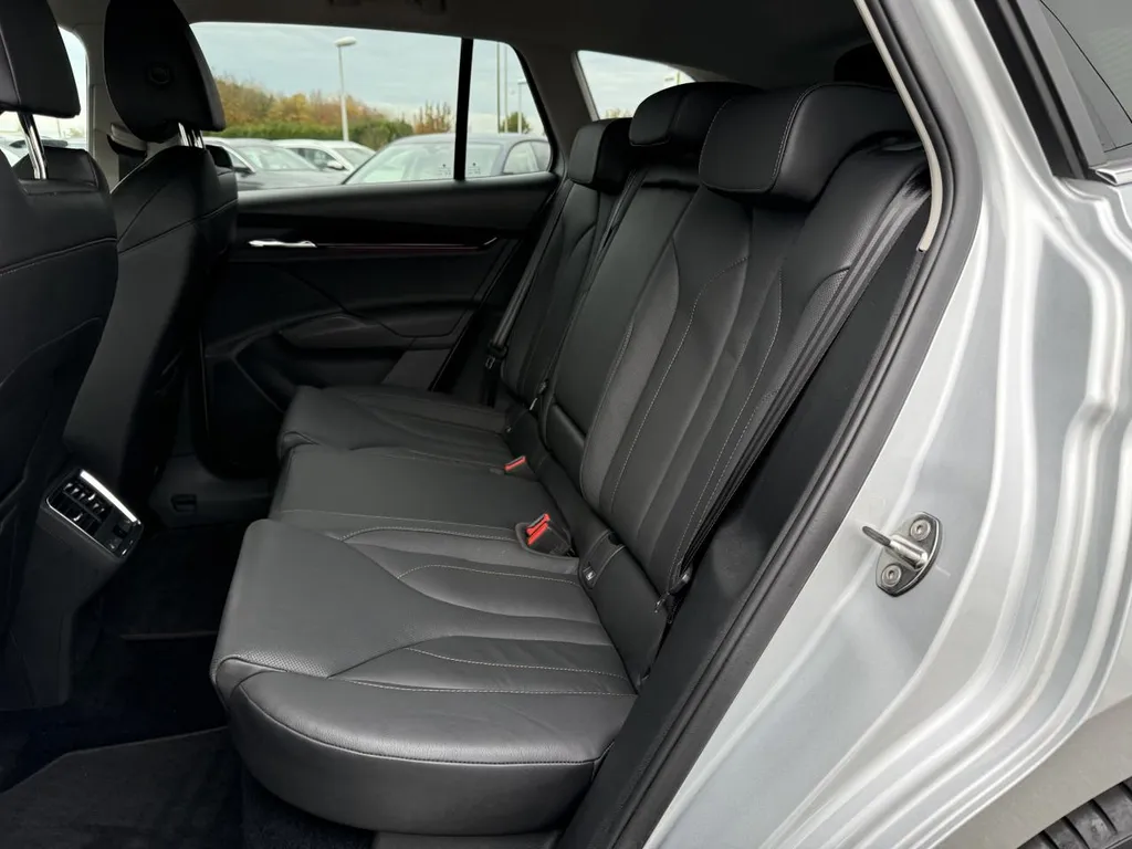 Achat Skoda Enyaq occasion proche Le Havre : SUV électrique iV 80 disponible chez Caudebec Automobiles Normandie