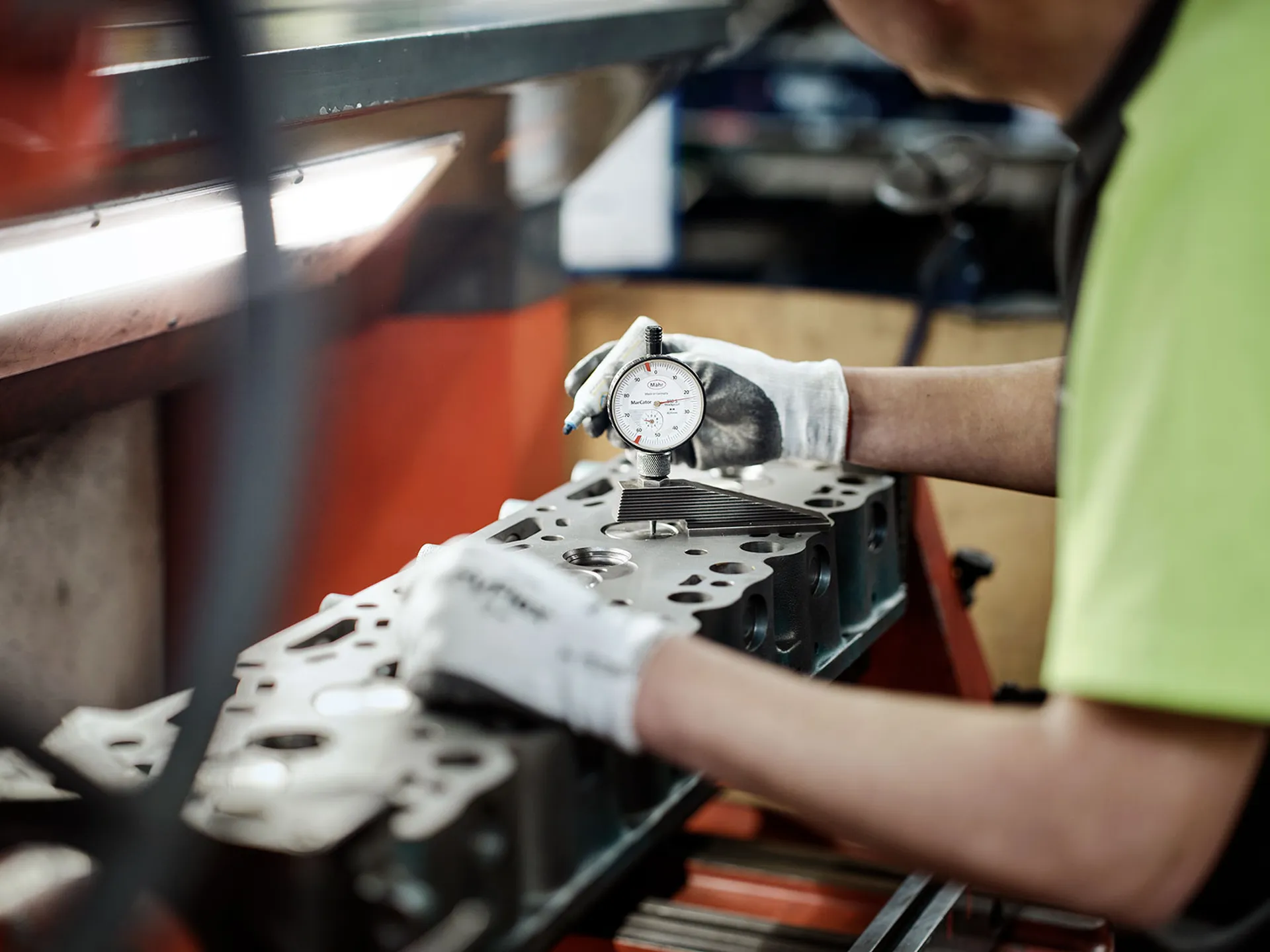Réparation et réfection complète de moteurs inboard diesel et essence : l'excellence Volvo Penta