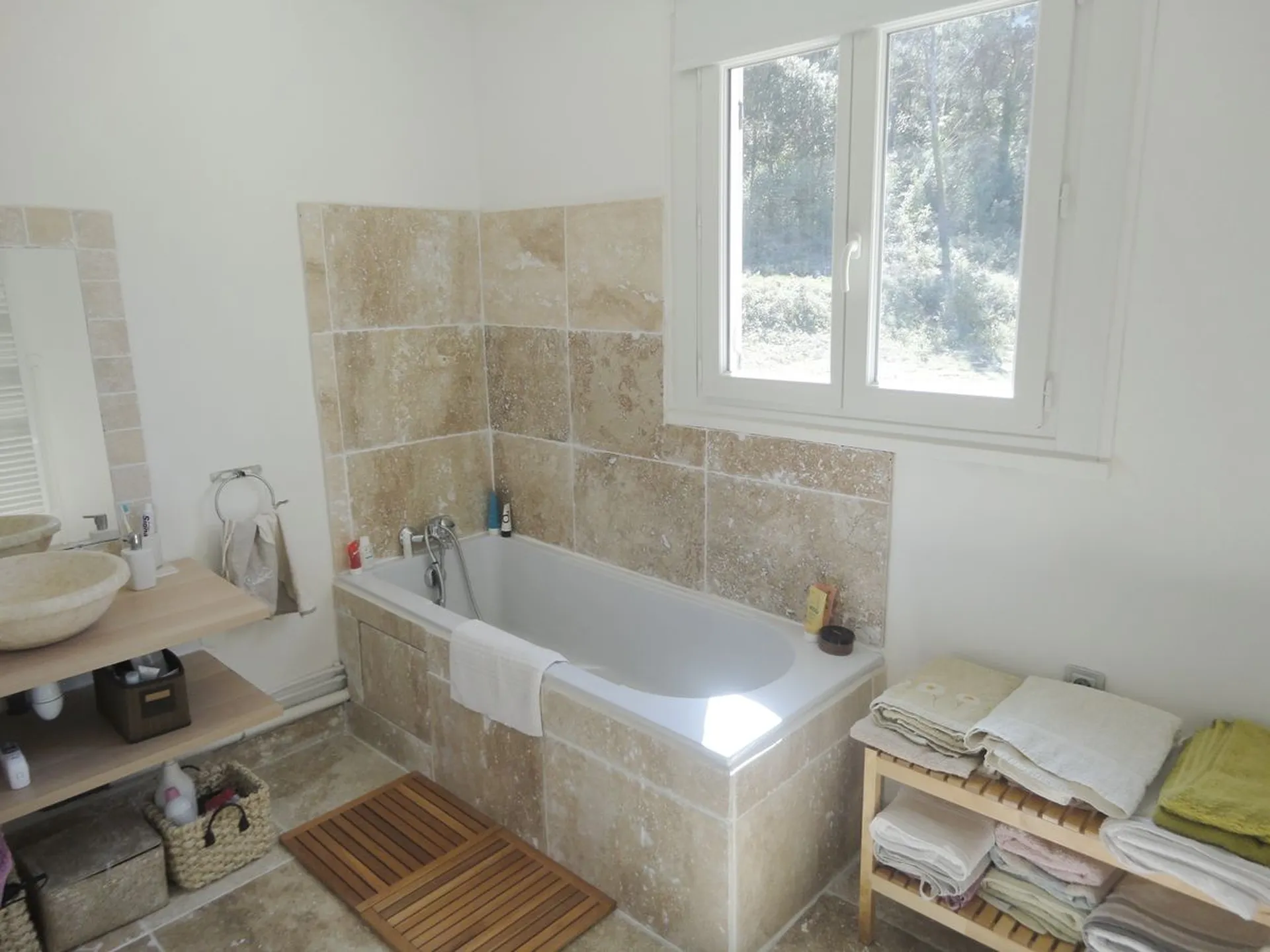 MAISON 5 Roquefort La Bédoule  Cadre Verdoyant sur 8000m² plat