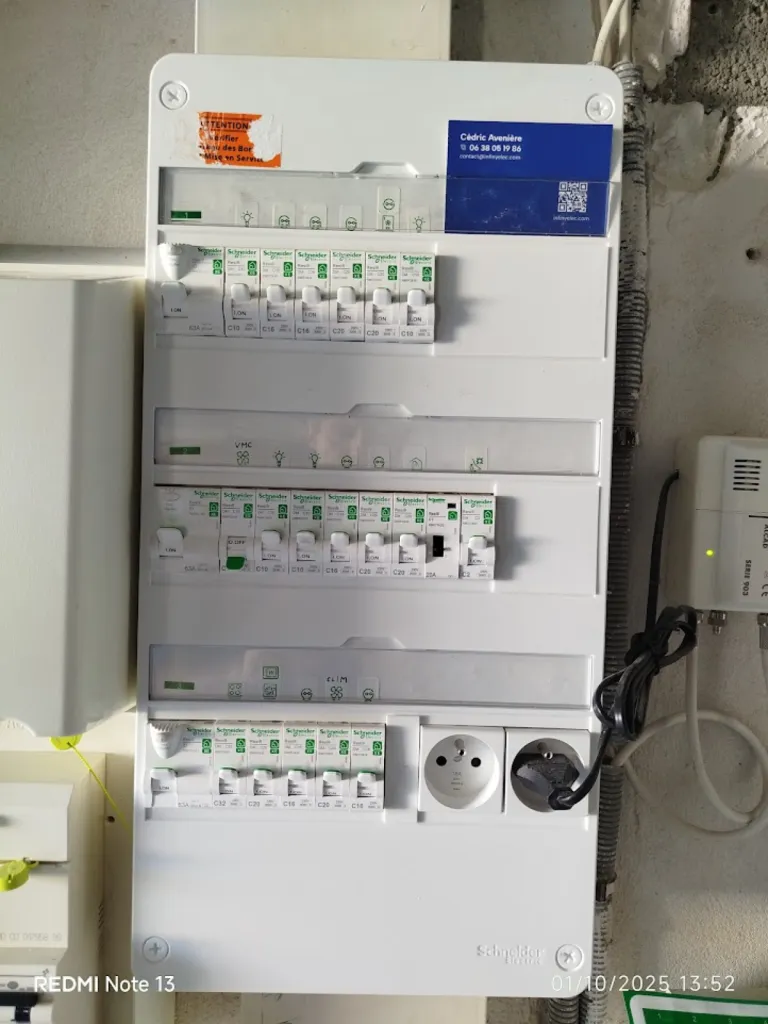 Rénovation d 'un tableau électrique complet par infiny elec à Lunel dans l'Hérault