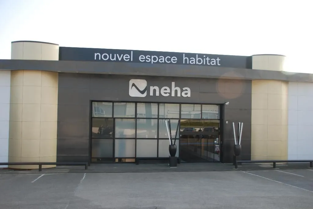 Magasin spécialisé dans la vente de meuble et d'objet de décoration sur le plateau est de Rouen 76.