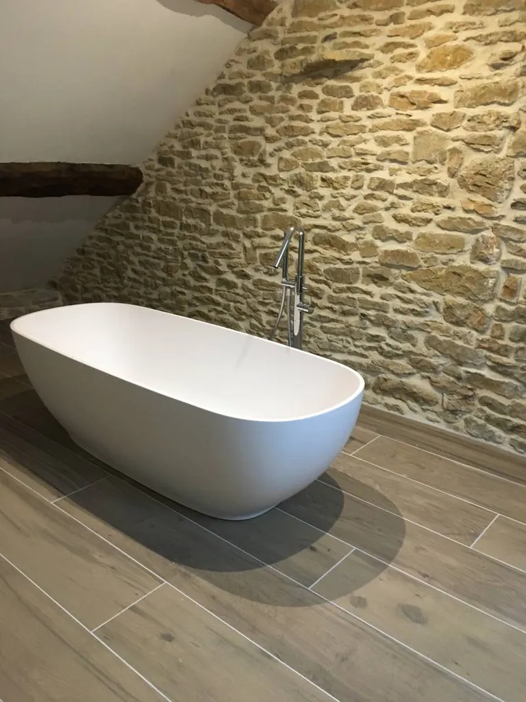 baignoire ilot en corian haut de gamme