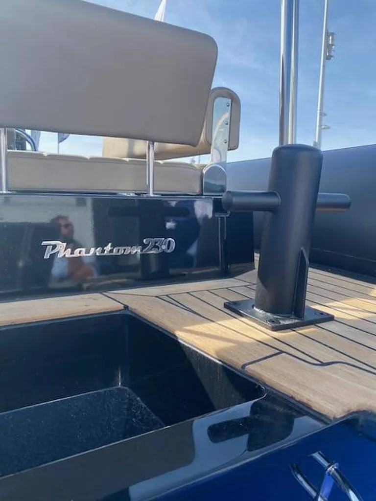 Bateau d'occasion de moins de 7 mètres disponible dans le Morbihan