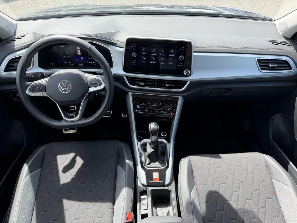 Achat voiture occasion près du Havre : découvrez notre Volkswagen T-Roc d’occasion récent à La Frénaye en Normandie