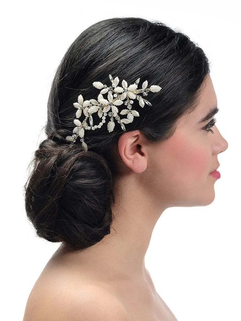 Bijoux de cheveux avec fleurs pour mariée à Marseille centre-ville