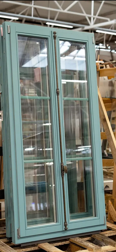 LE CHARME DE L’ANCIEN CHEZ FERMETURES IHLE À HŒRDT : DES POIGNÉES D’EXCEPTION POUR VOTRE DÉCORATION INTÉRIEURE