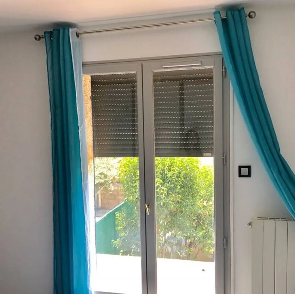 Volet roulant électrique vue de l'intérieur à BOUC BEL AIR