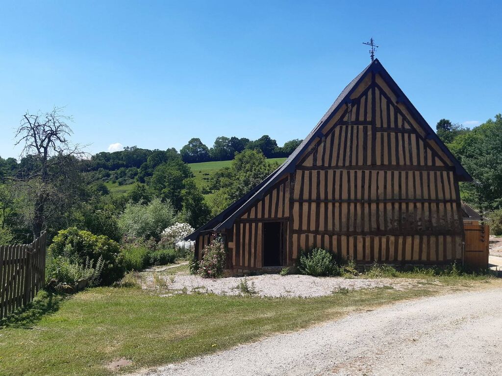 ANCIEN CORPS DE FERME, Région CAMBREMER, Calvados 14